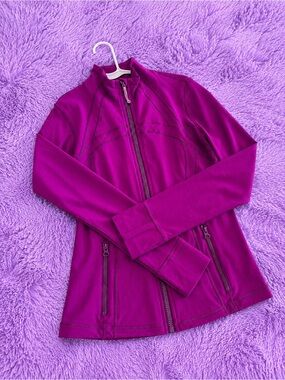 bnwt ultra violet lululemon define jacket